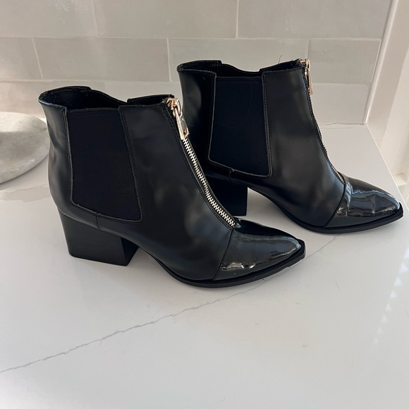 Chocolate Shubar boots in black. Size 38 or size 7.5. 2.5" heel. Almost new! - Picture 3 of 8